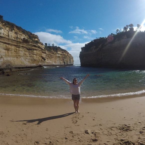 Meet your Posher, Lauren - Picture 1 of 1